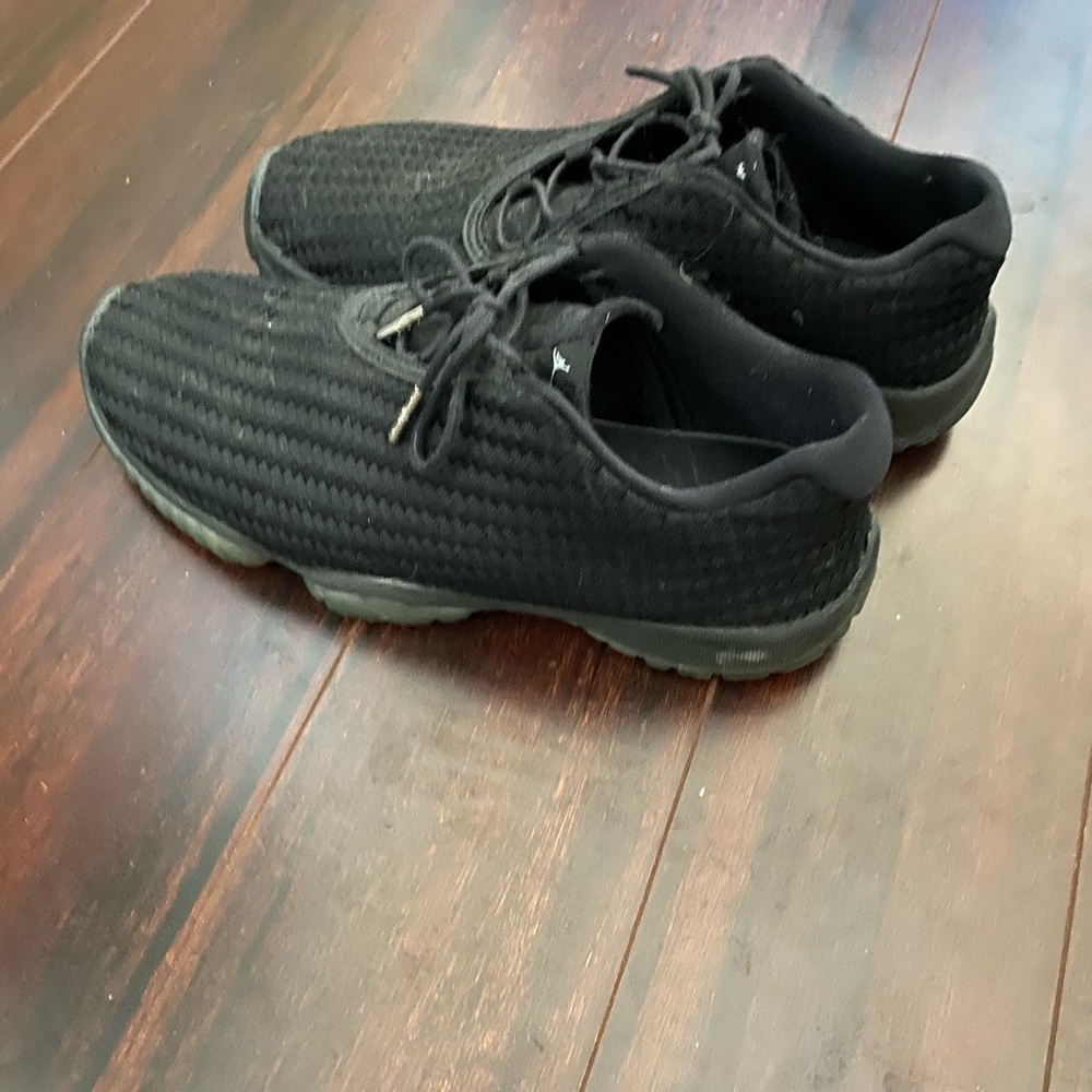 Black Jordan Futures